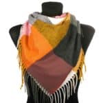 Női sál rojtokkal Jolban meleg színek 95 x 95