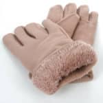 Női bundás kesztyű több színben